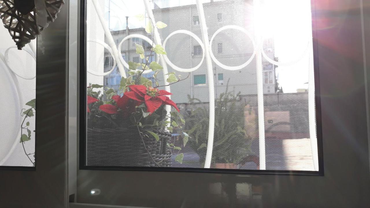 ナポリNadine Penthouse Studioアパートメント エクステリア 写真